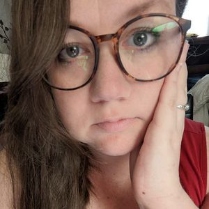 Meet your Posher, Felicity